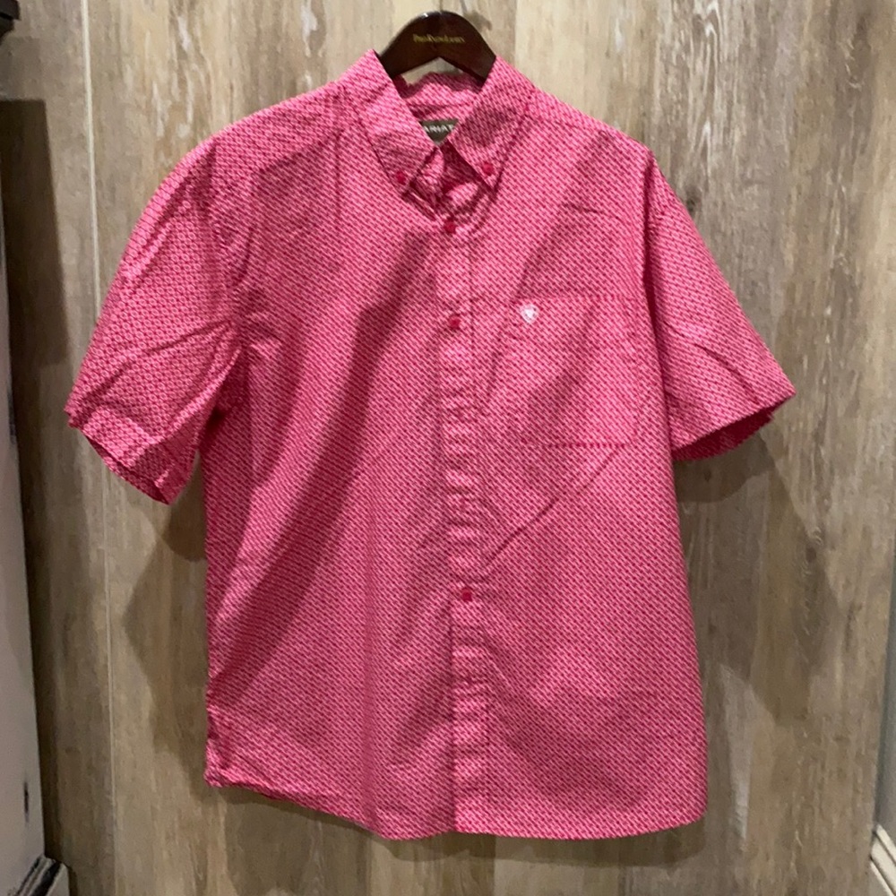 Ariat short sleeve button down shirt